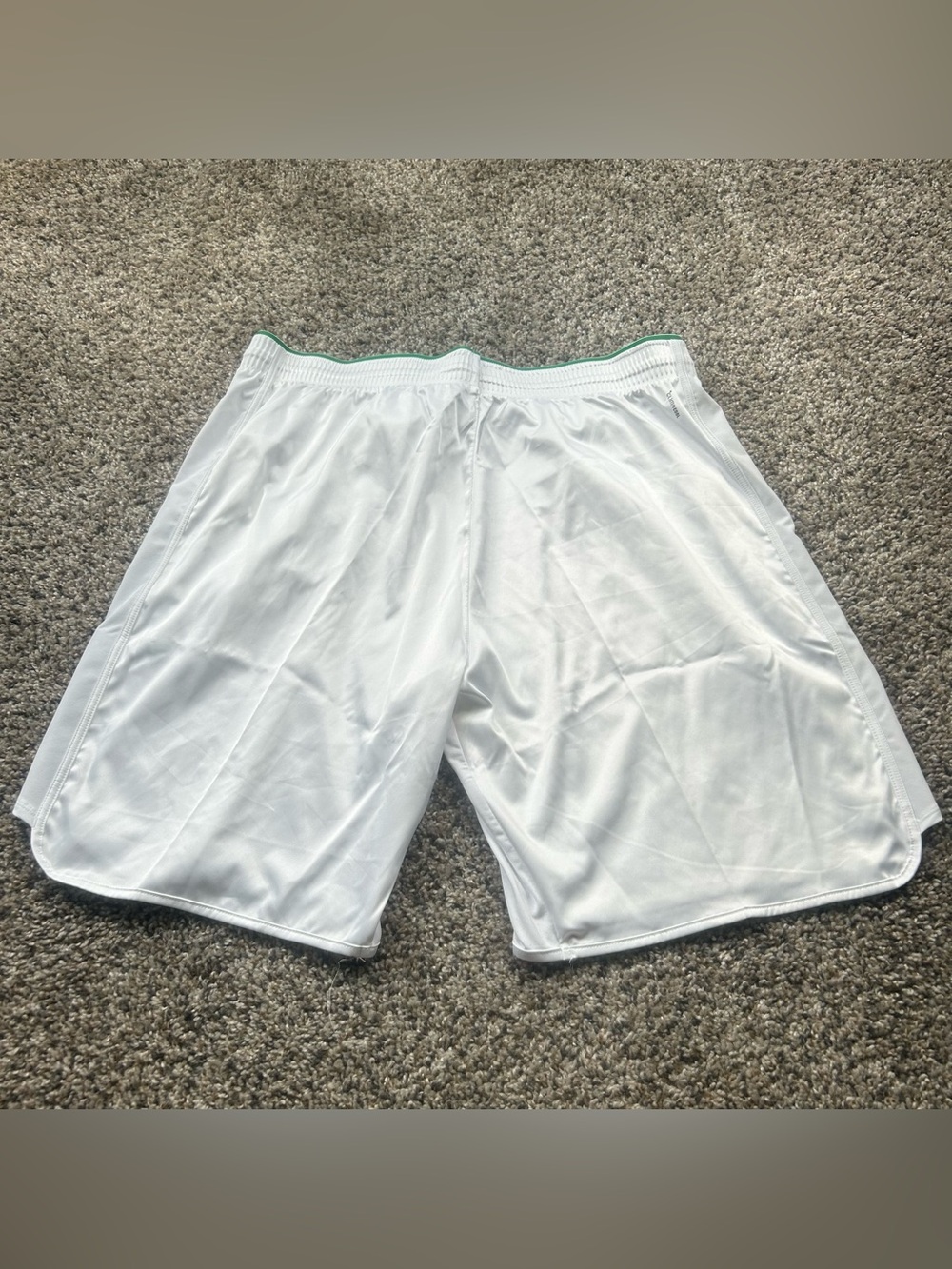 Adidas Originals Ergo 9-inch Tennis Shorts White Men's Size XL JN0781 - Picture 2 of 7